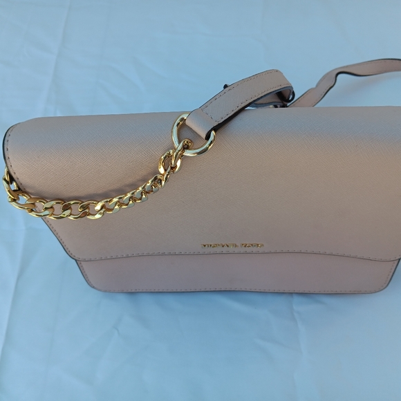 Handbag - Picture 4 of 16